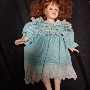Collectible Doll (Porcelain) - Pauline Bjonness Jacobsen - Tikicrafts 38149